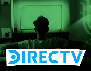 La silueta de una persona viendo televisión en una habitación con filtro verde, con el logo de DirecTV resaltado en la parte inferior.