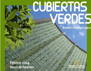 Una toma de ángulo bajo de un techo inclinado cubierto por una rejilla verde y follaje frondoso en la esquina superior izquierda, bajo un cielo azul brillante. Visualmente representa la arquitectura ecológica y el uso de vegetación en edificaciones.
