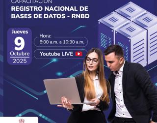 Poster con el titulo del evento y dos personas mirando un computador 