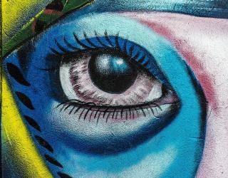Grafiti de un ojo de forma abstracta