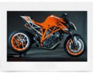 Motocicleta KTM 1290 SUPER DUKE