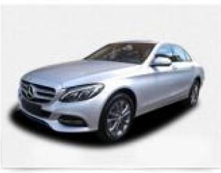 Automóvil MERCEDES-BENZ C180