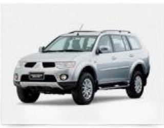 Camioneta MITSUBISHI MONTERO