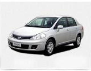 Automóvil NISSAN TIIDA