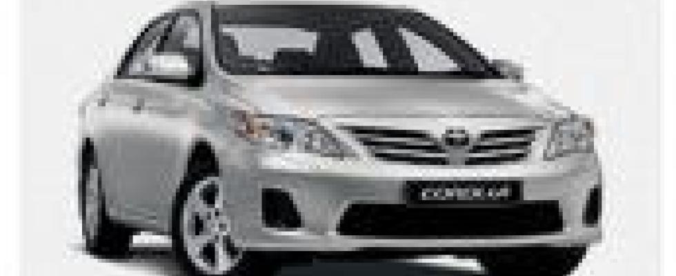 Automóvil TOYOTA COROLLA