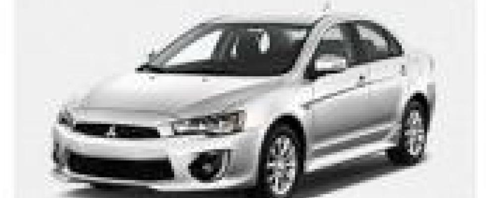 Automóvil MITSUBISHI LANCER