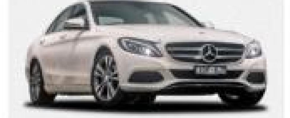 Automóvil MERCEDES-BENZ C200