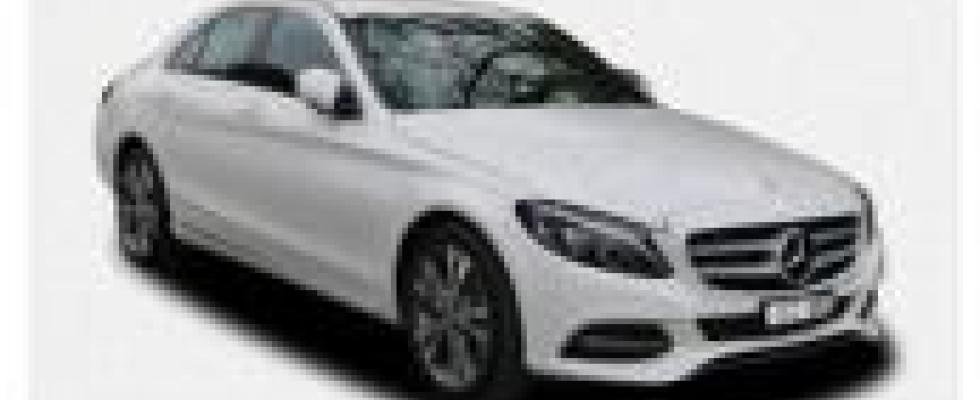 Automóvil MERCEDES-BENZ C200