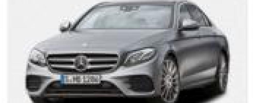 Automóvil MERCEDES-BENZ E200