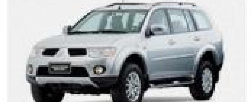 Camioneta MITSUBISHI MONTERO SPORT