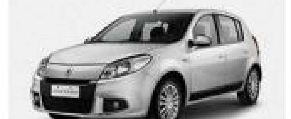 Automóvil  RENAULT SANDERO