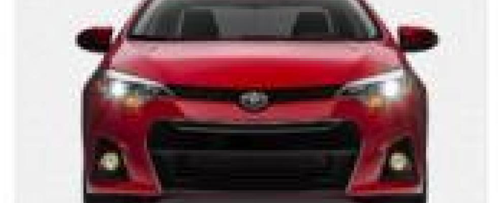 Automóvil TOYOTA COROLLA